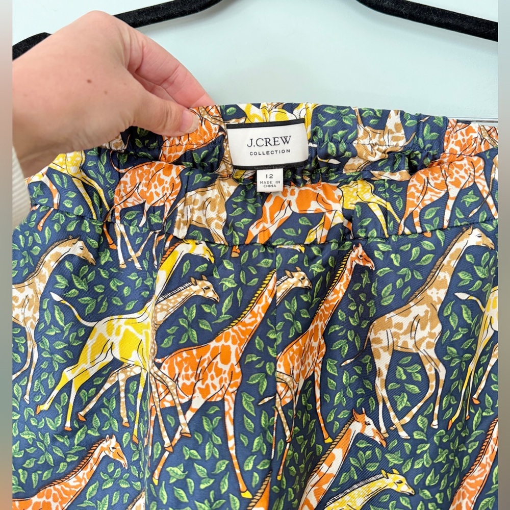 J. Crew Collection 100% Silk Pull On Straight Leg Giraffe Print Pants Size 12 - Picture 4 of 8